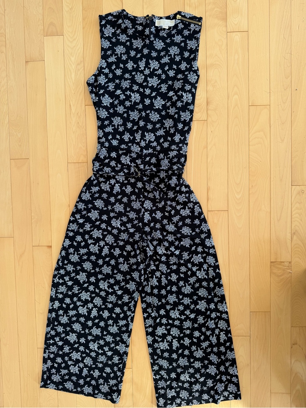 MICHAEL Michael Kors sleeveless floral culotte jumpsuit size small